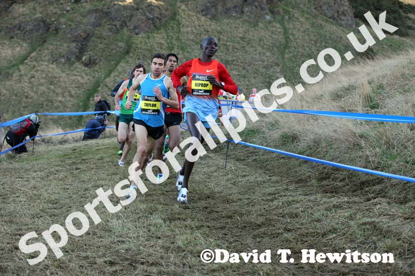 Jonny Taylor and Asbel Kiprop lead the invitational mens 4k BUPA Great Edinburgh Cross Country. Photo: David T. Hewitson/Sports for All Pics